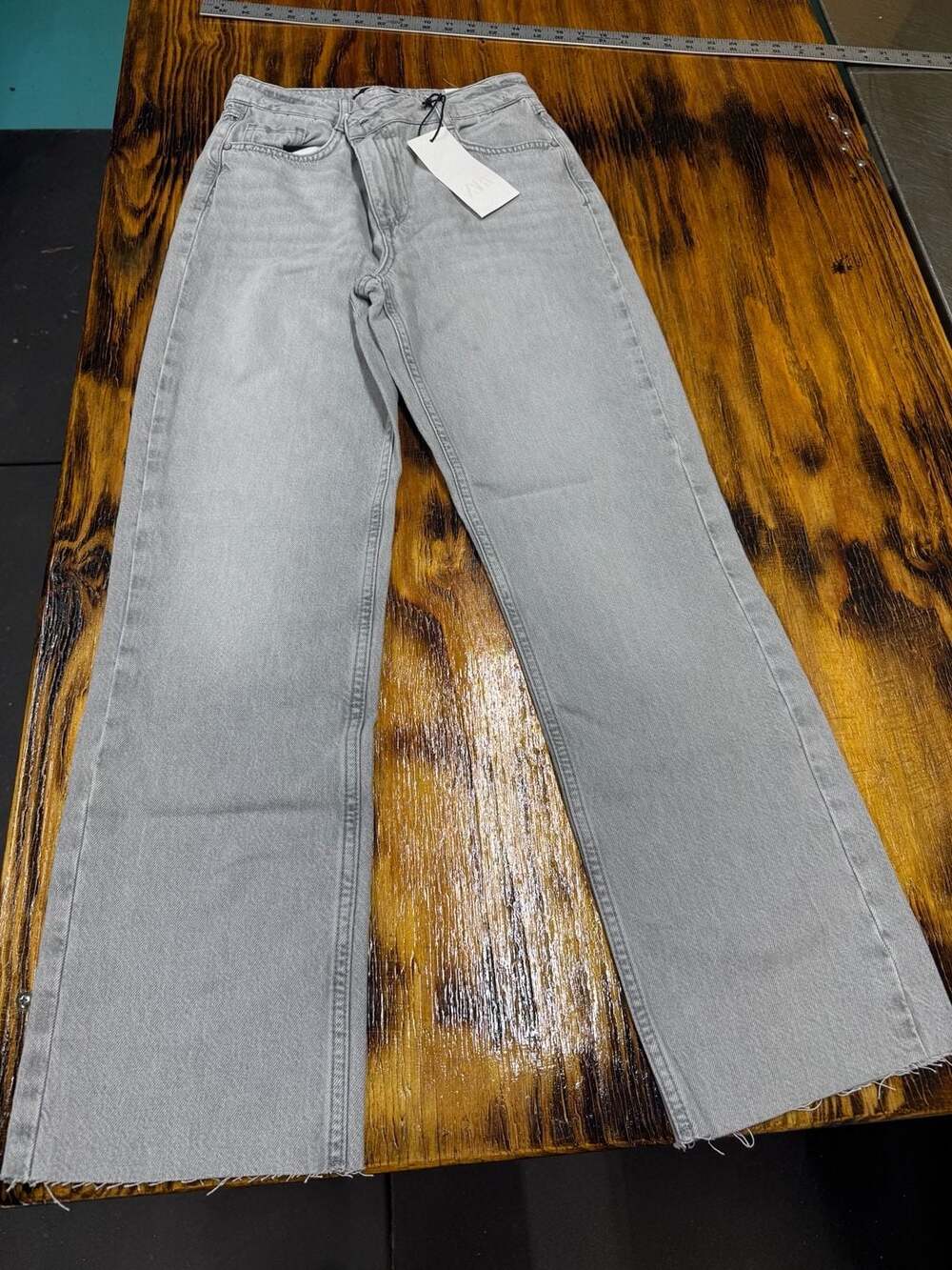 Zara Straight Fit Jeans Size 2 Grey Denim Raw Hem